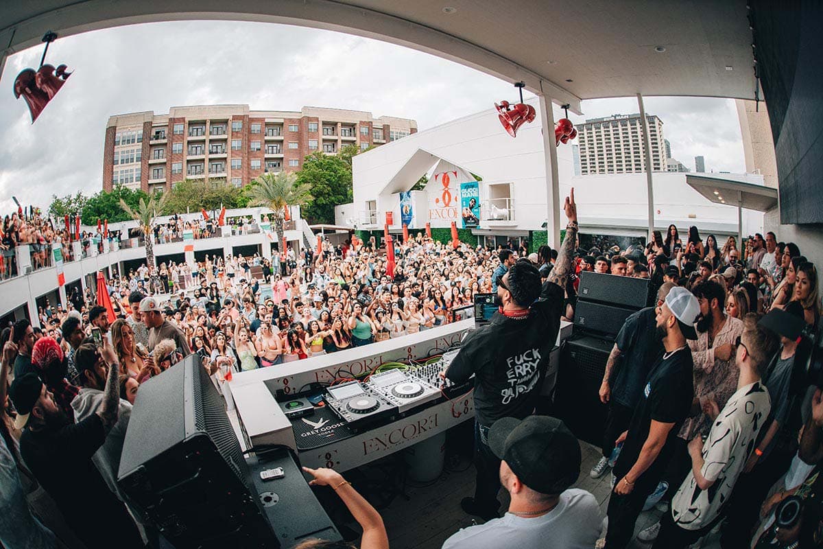 Encore gallery image 2